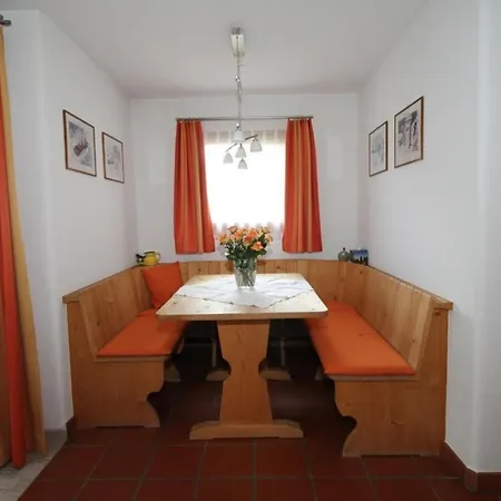 Aivla-trachsel Apartment *